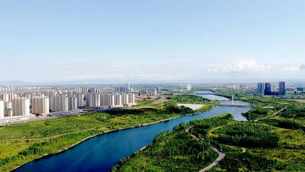 乌兰察布之光，学习变化的力量与自信的成长之旅